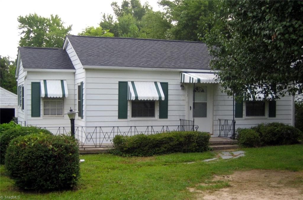 312 Chapel Hill Road, Burlington NC 27215