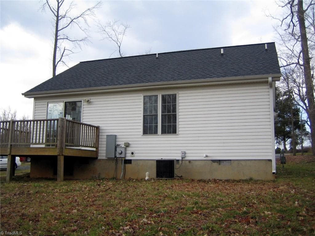 Stick/Site Built at 2864 Maple Avenue, Burlington NC 27215, Burlington, photo 2 of 3