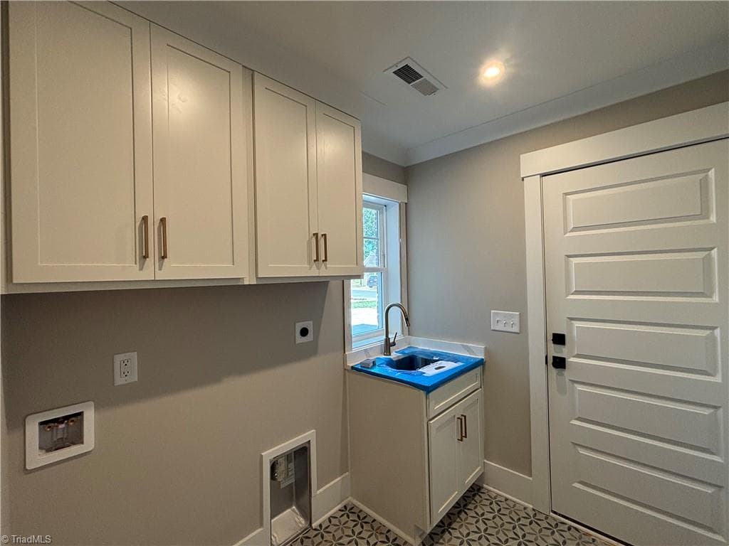 Stick/Site Built at 191 Green Forest Court, Winston-Salem NC 27107, Winston-Salem, photo 12 of 16