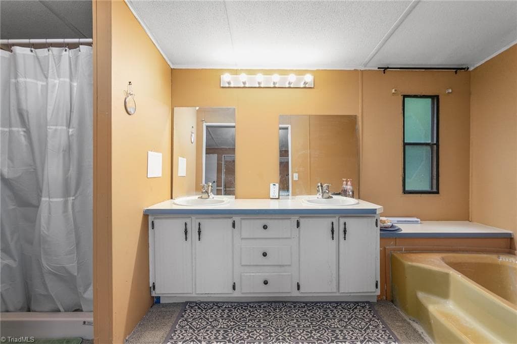 Manufactured Home at 535 NC Highway 100, Whitsett NC 27377, Whitsett, photo 13 of 26