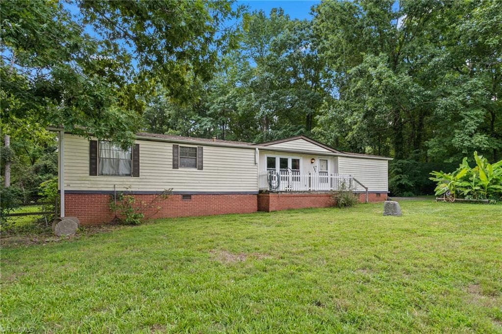 Manufactured Home at 535 NC Highway 100, Whitsett NC 27377, Whitsett, photo 3 of 26