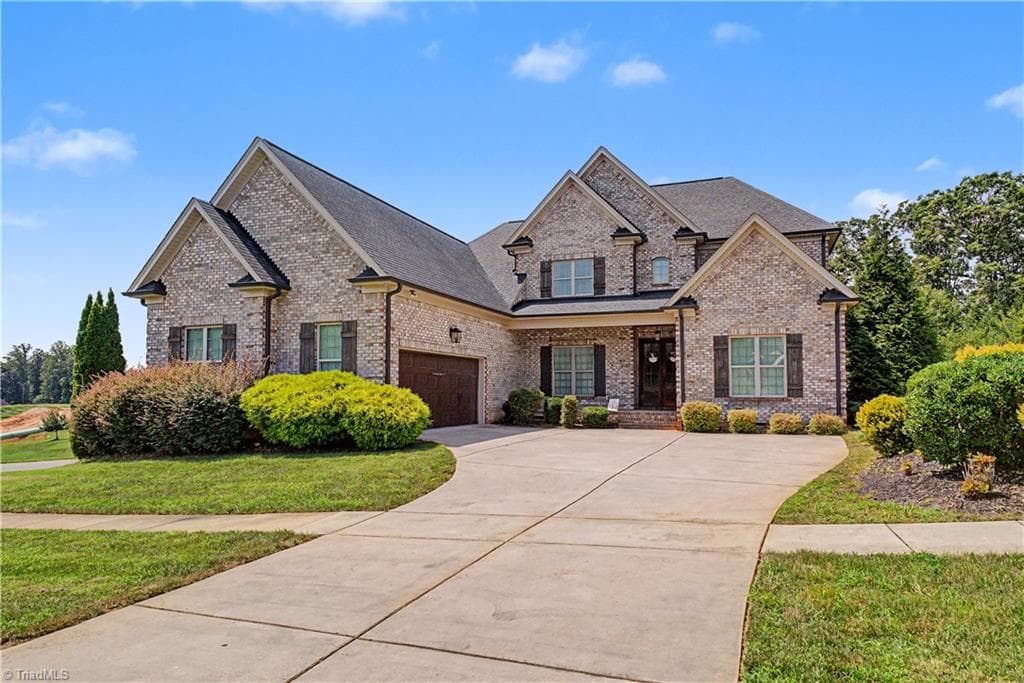 4027 Ridgeline Drive, Kernersville NC 27284