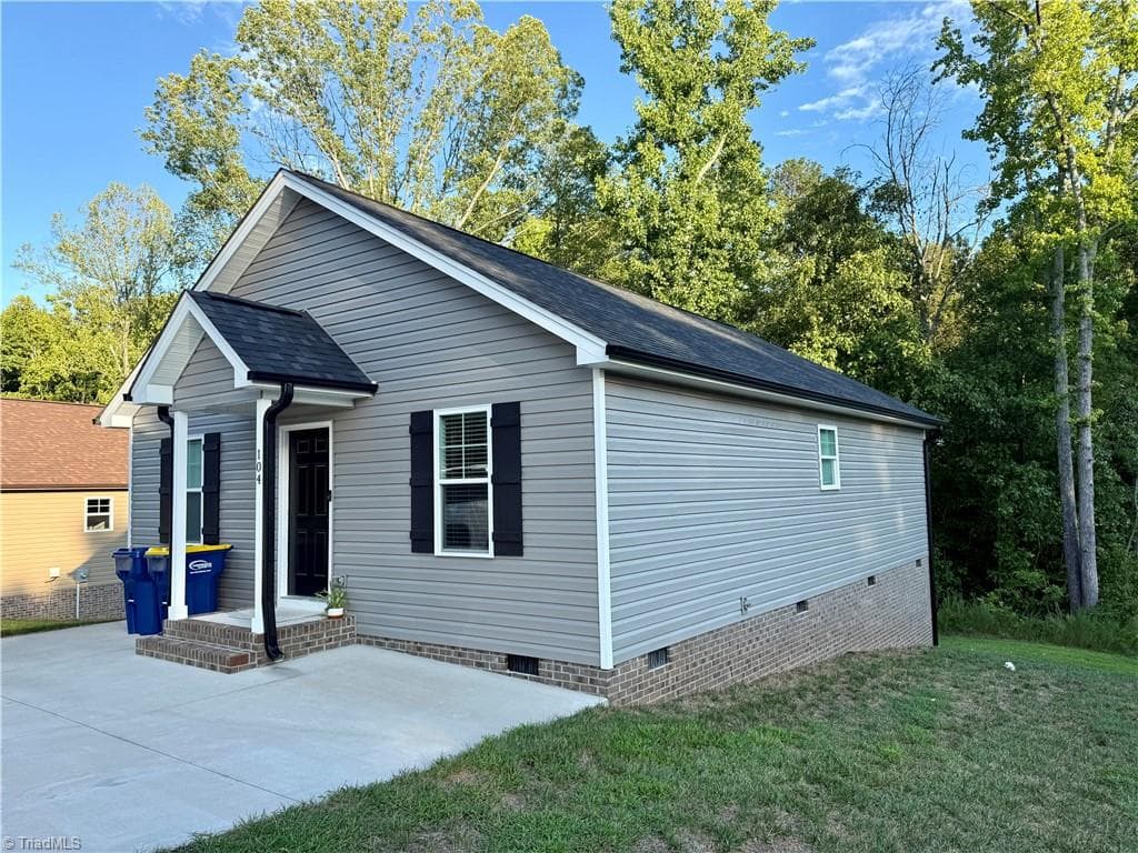 Stick/Site Built at 104 E Gene Hairston Street, Madison NC 27025, Madison, photo 3 of 28