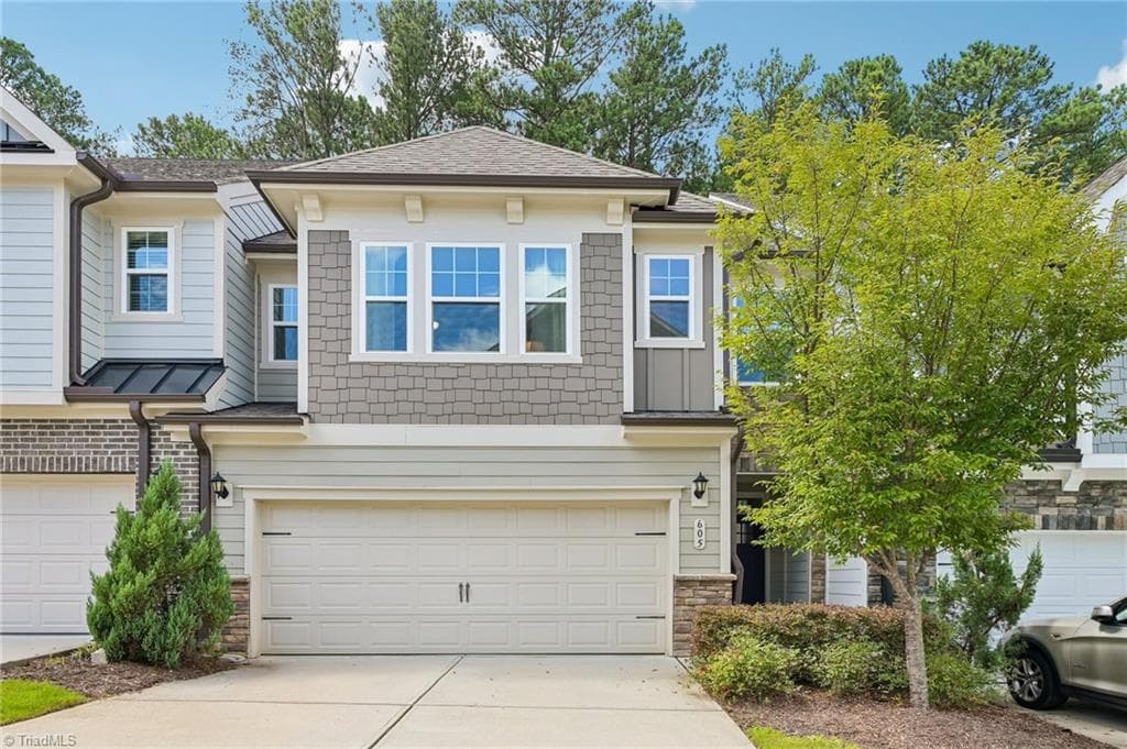 Stick/Site Built at 605 Newlyn Drive, Raleigh NC 27606, Raleigh, photo 3 of 78