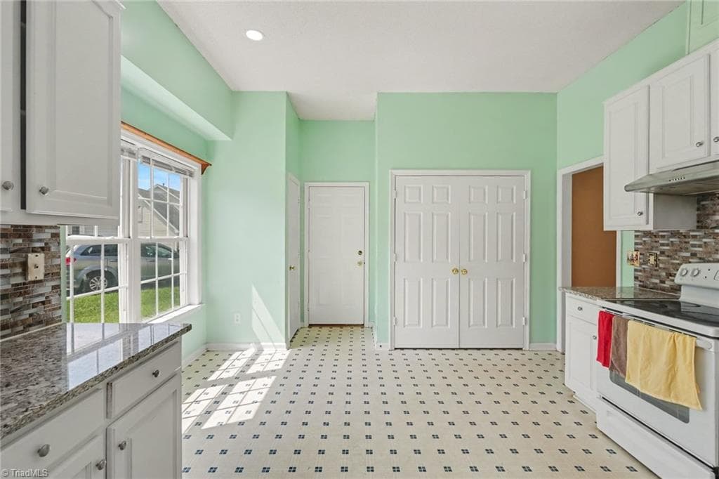 Stick/Site Built at 180 Beeson Park Court, Kernersville NC 27284, photo 10 of 27