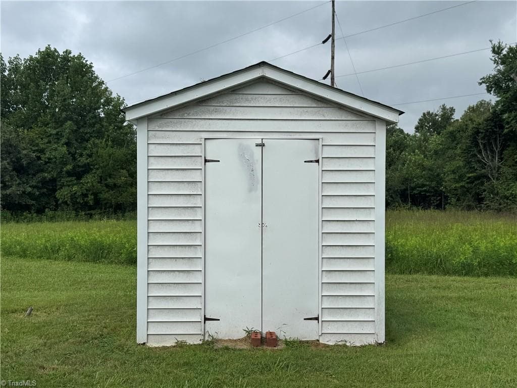 Stick/Site Built at 1100 Ben Smith Road, Siler City NC 27344, photo 9 of 32