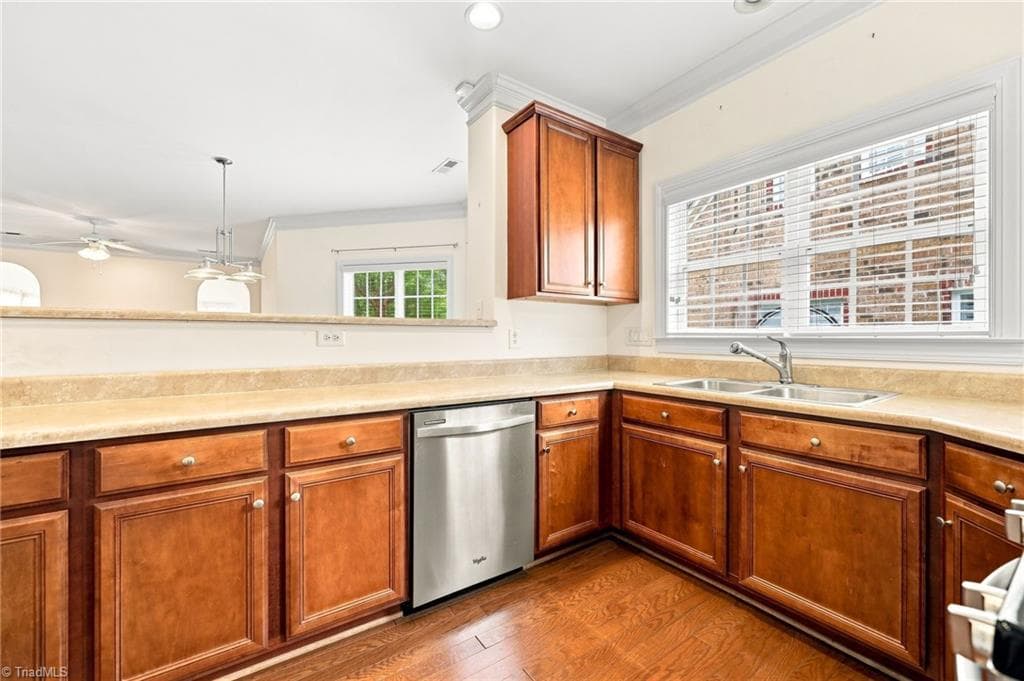 Stick/Site Built at 903 Southlake Court, Lexington NC 27295, photo 7 of 40