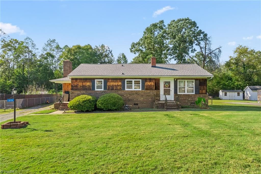 Stick/Site Built at 216 Circle Drive, Gibsonville NC 27249, Gibsonville, photo 3 of 70