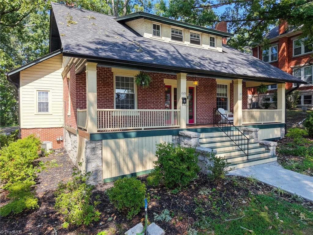1023 N Main Street, Mount Airy NC 27030
