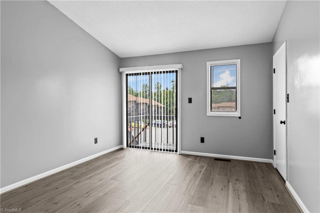 Stick/Site Built at 440 Vista Circle # A, Winston-Salem NC 27106, Winston-Salem, photo 15 of 29