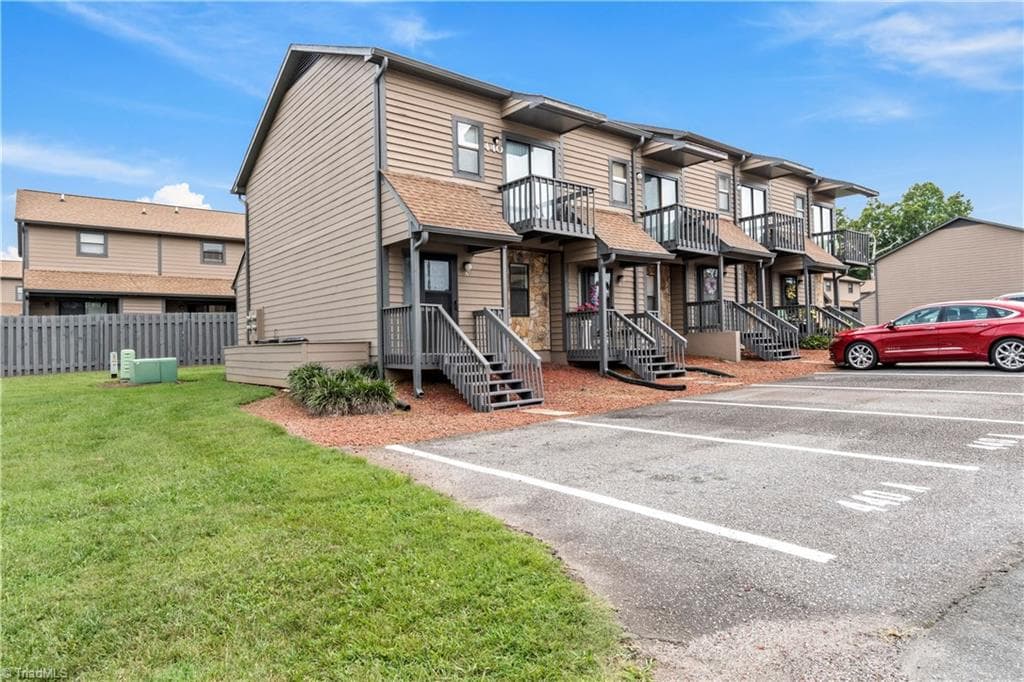 Stick/Site Built at 440 Vista Circle # A, Winston-Salem NC 27106, Winston-Salem, photo 29 of 29