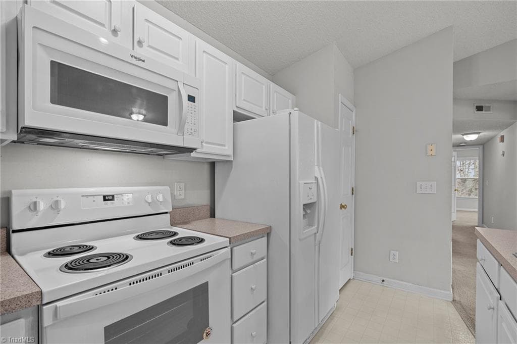 Stick/Site Built at 831 Timberline Ridge Court, Winston-Salem NC 27106, Winston-Salem, photo 18 of 31