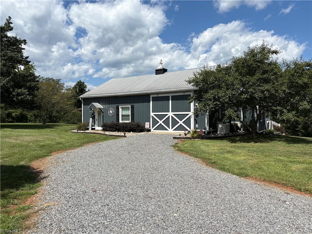 Stick/Site Built at 910 Hanks Street, Traphill NC 28685, photo 5 of 50