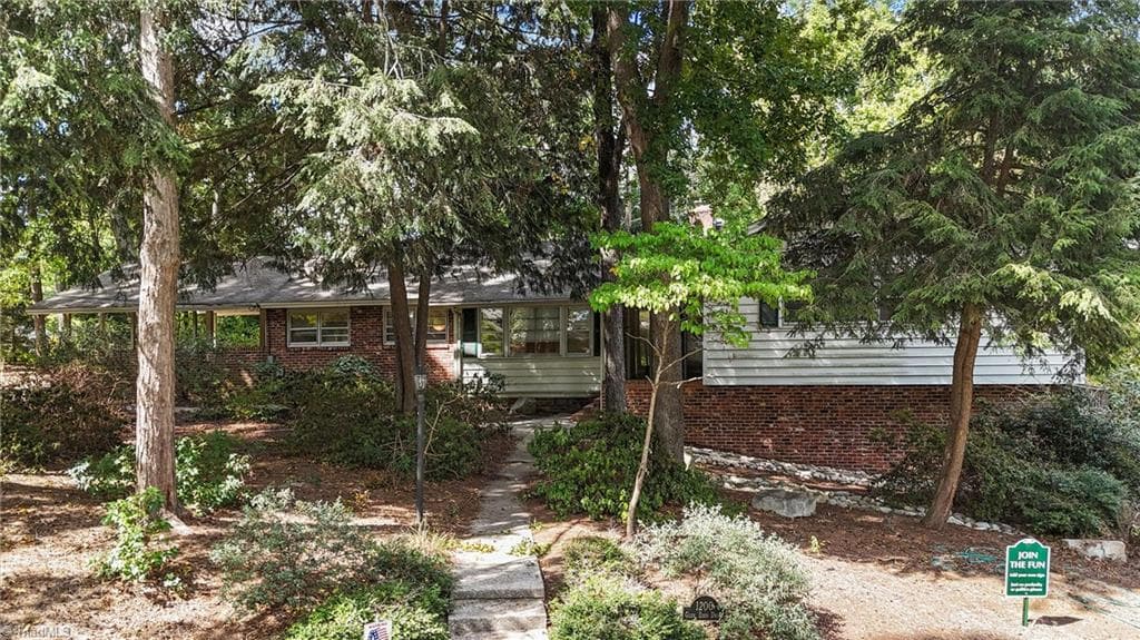 Stick/Site Built at 1200 Glen Eden Drive, Raleigh NC 27612, Raleigh, photo 11 of 100