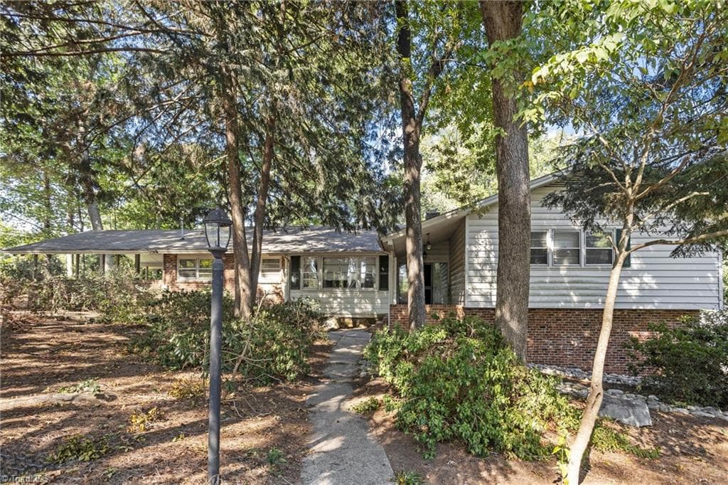 Stick/Site Built at 1200 Glen Eden Drive, Raleigh NC 27612, Raleigh, photo 23 of 100