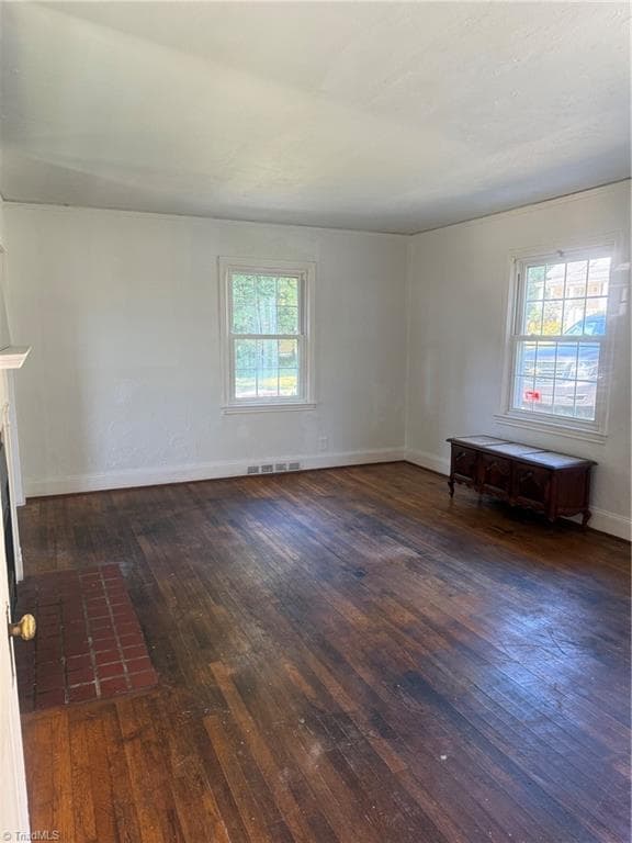 Stick/Site Built at 1305 Winstead Place, Greensboro NC 27408, photo 6 of 22