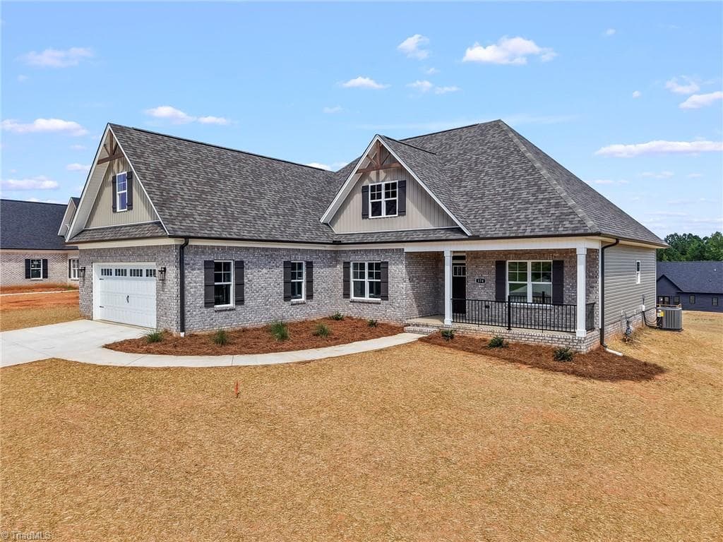 Stick/Site Built at 174 Cool Run, Lexington NC 27295, Lexington, photo 2 of 44