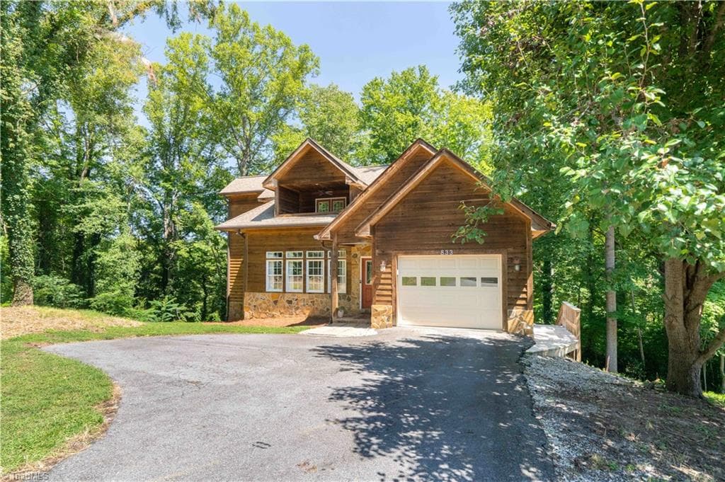 Stick/Site Built at 833 E Country Club Road, Mount Airy NC 27030, Mount Airy, photo 3 of 100