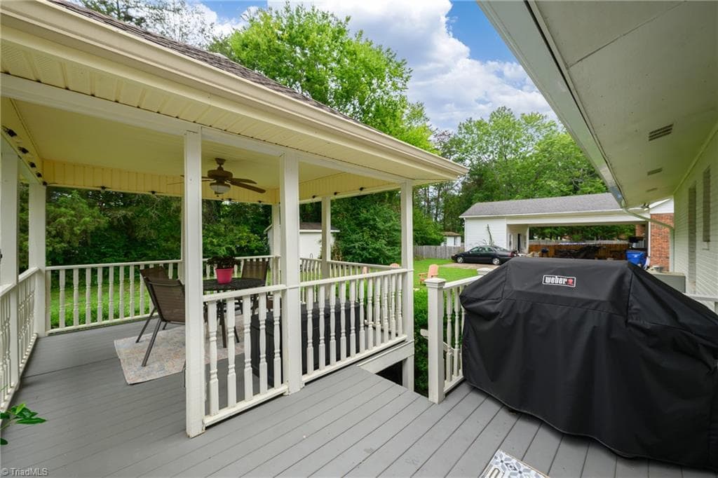 Stick/Site Built at 1519 Wedgewood Drive, Graham NC 27253, photo 33 of 46