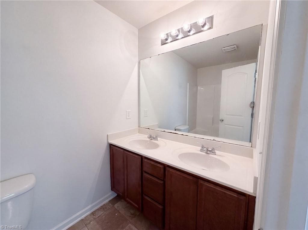 Stick/Site Built at 411 Sandybrooke Drive, High Point NC 27265, photo 14 of 21