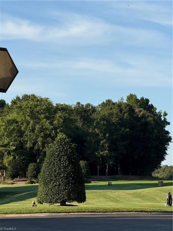 Golf course paradise - 4106 Tansley Court, Greensboro NC 27407, Greensboro