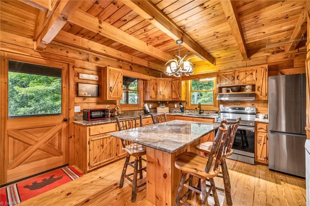 Stick/Site Built at 219 Ravenwood Drive, West Jefferson NC 28694, photo 12 of 46