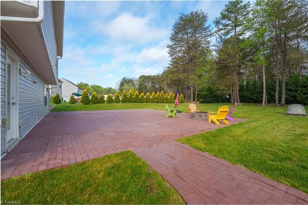 Stick/Site Built at 4892 Montevista Drive, Greensboro NC 27407, photo 3 of 26