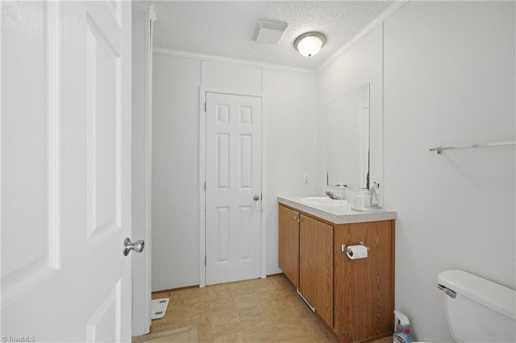 Modular at 813 Young Street, Thomasville NC 27360, Thomasville, photo 20 of 43