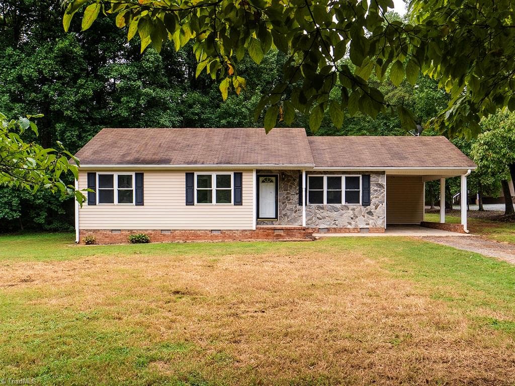 948 W Greensboro Chapel Hill Road, Snow Camp NC 27349