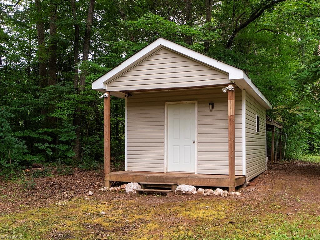 Stick/Site Built at 948 W Greensboro Chapel Hill Road, Snow Camp NC 27349, Snow Camp, photo 31 of 34