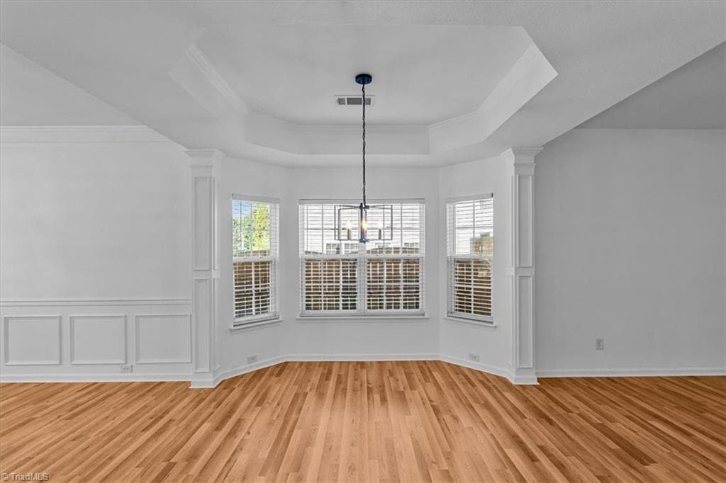 Stick/Site Built at 884 Jennifer Lane, High Point NC 27265, photo 7 of 50