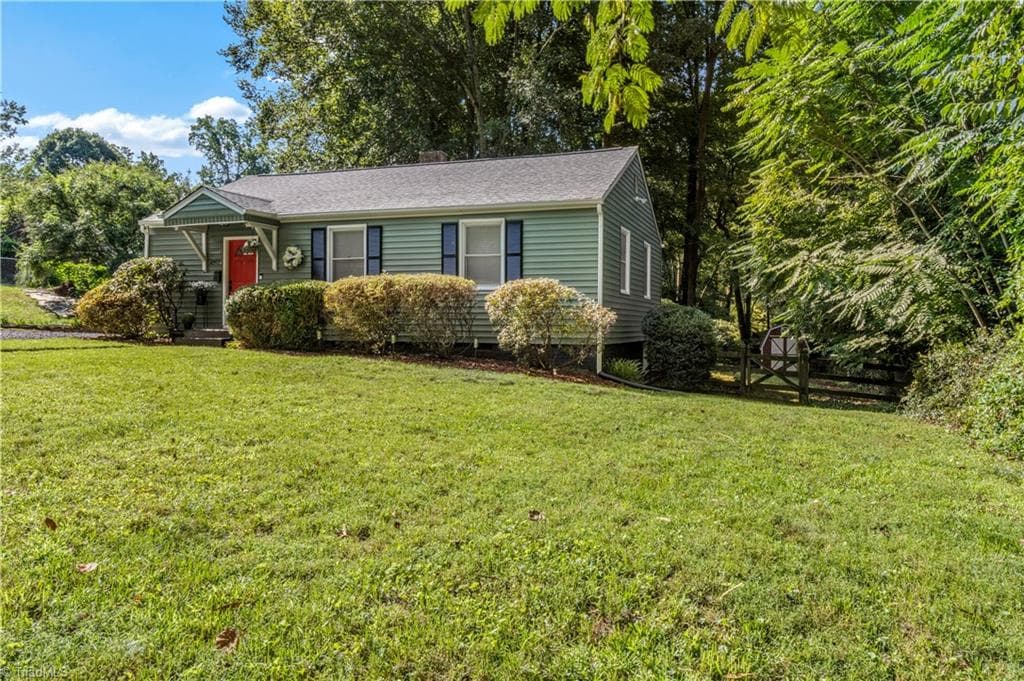 Stick/Site Built at 2503 Boone Avenue, Winston-Salem NC 27103, Winston-Salem, photo 30 of 31