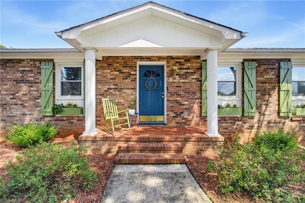 Stick/Site Built at 4061 Arden Street, Clemmons NC 27012, photo 3 of 41