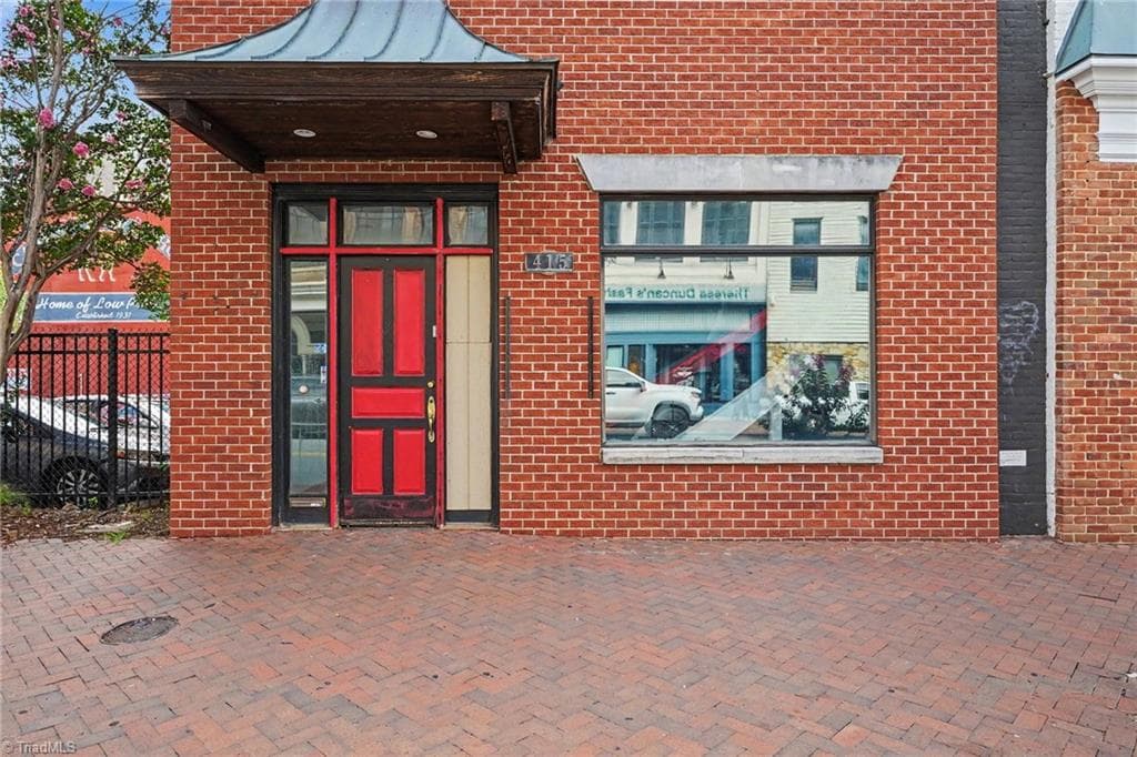 Retail at 415 N Trade Street NW, Winston-Salem NC 27101, Winston-Salem, photo 5 of 82