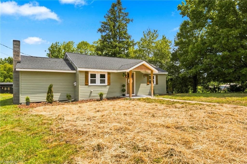 Stick/Site Built at 1325 King Road, Salisbury NC 28146, Salisbury, photo 2 of 31