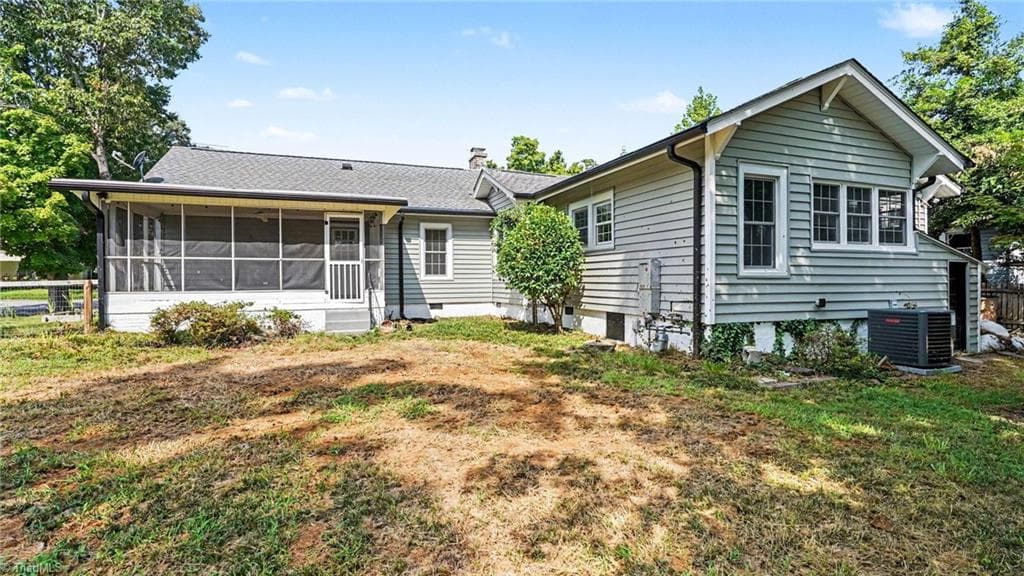 Stick/Site Built at 411 S Elam Avenue, Greensboro NC 27403, photo 25 of 31