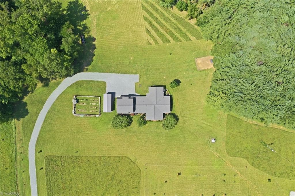Manufactured Home at 670 & 552 Whitley Road, Siler City NC 27344, photo 49 of 50