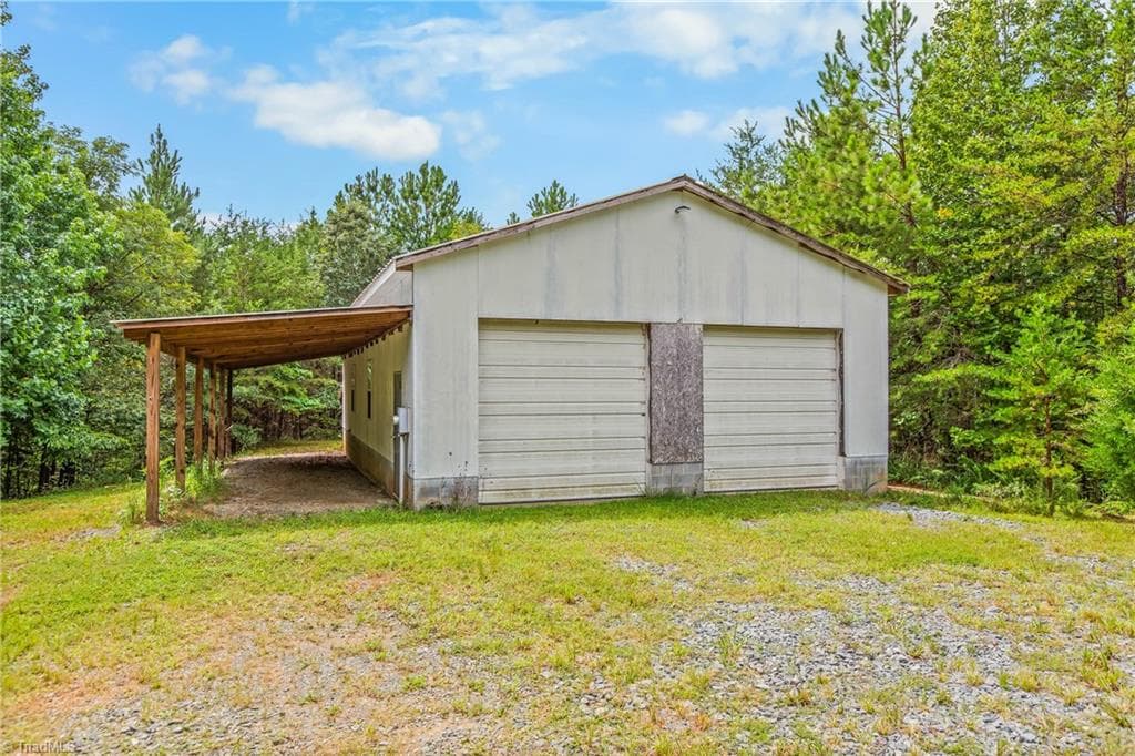 Stick/Site Built at 2018 East Road, Walnut Cove NC 27052, Walnut Cove, photo 35 of 48