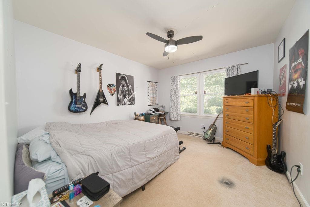 Stick/Site Built at 5912 Puritan Lane, Winston-Salem NC 27103, photo 18 of 26
