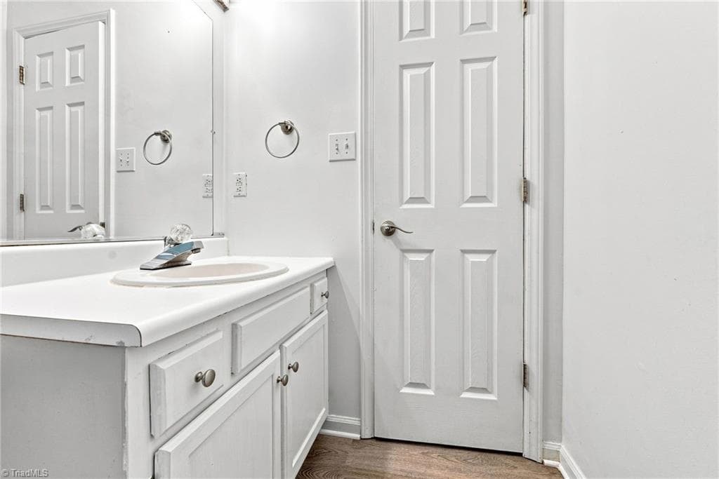 Stick/Site Built at 323 Avery Avenue, High Point NC 27265, photo 11 of 13