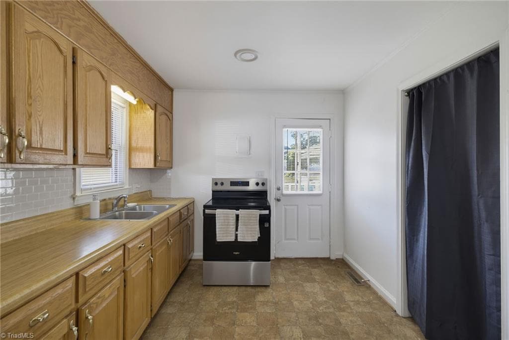 Stick/Site Built at 1608 Pecan Road, Reidsville NC 27320, Reidsville, photo 21 of 82