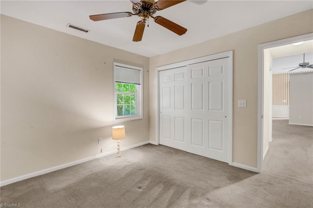 Stick/Site Built at 3 Brandywine Circle, Greensboro NC 27409, photo 26 of 49