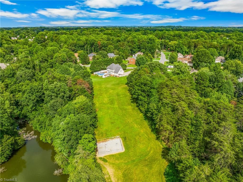 Single Family Residence at 1401 Whites Mill Road, High Point NC 27265, High Point, photo 13 of 24