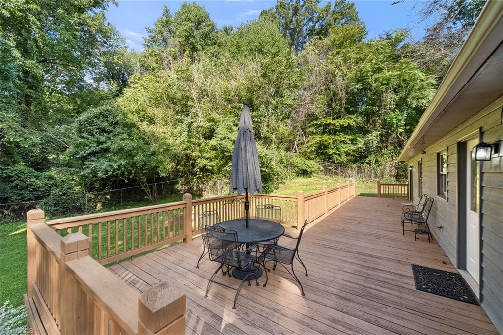 Stick/Site Built at 5737 Polaris Court, Pfafftown NC 27040, photo 28 of 32