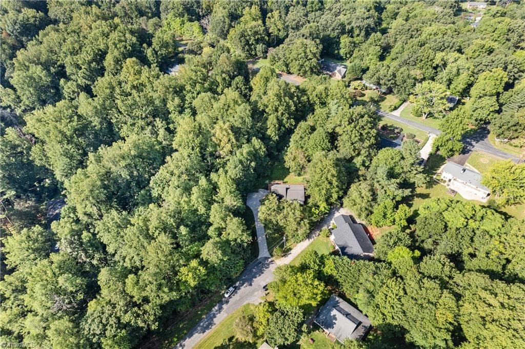 Stick/Site Built at 5737 Polaris Court, Pfafftown NC 27040, photo 11 of 32