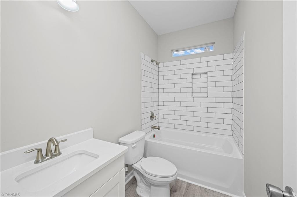 Stick/Site Built at 1110 Richland Street, High Point NC 27260, photo 10 of 21