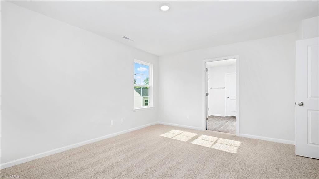 Stick/Site Built at 623 Beechwood Circle, Thomasville NC 27360, photo 18 of 21