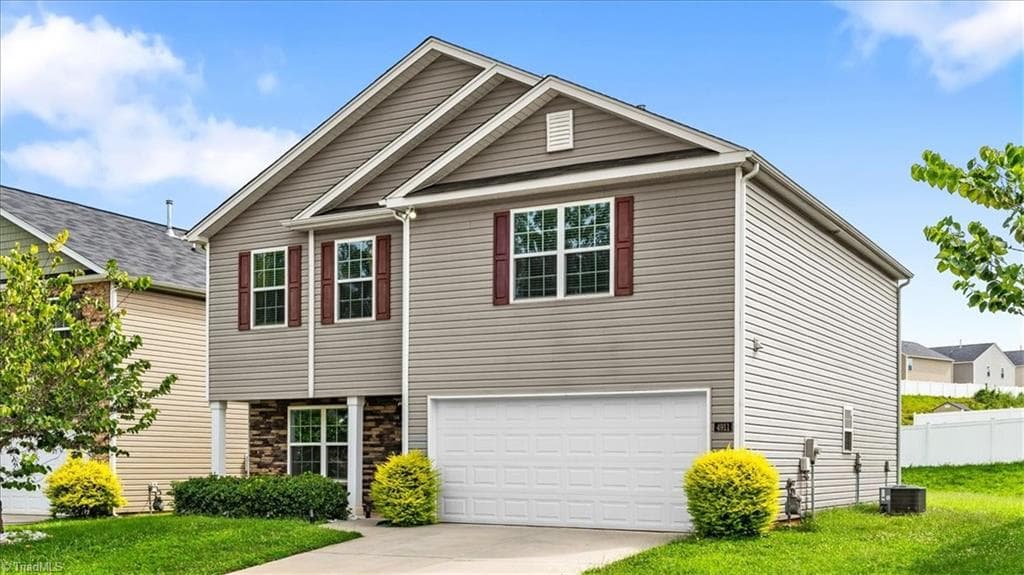 Stick/Site Built at 4911 Black Forest Drive, Greensboro NC 27405, photo 3 of 50