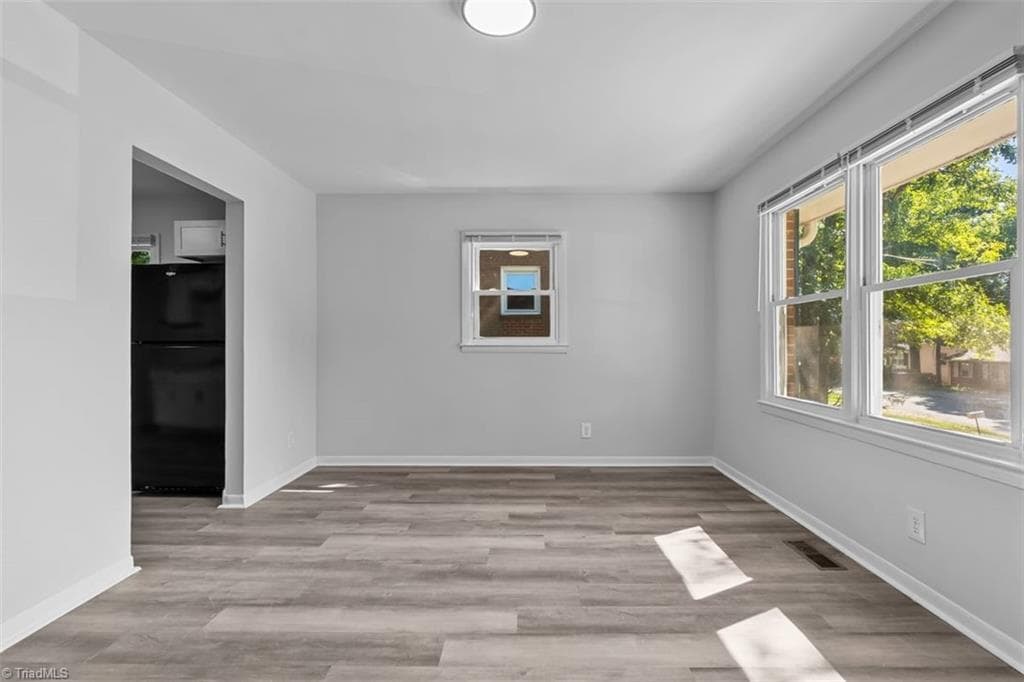 Stick/Site Built at 621 Spring Garden Circle, High Point NC 27260, High Point, photo 11 of 56