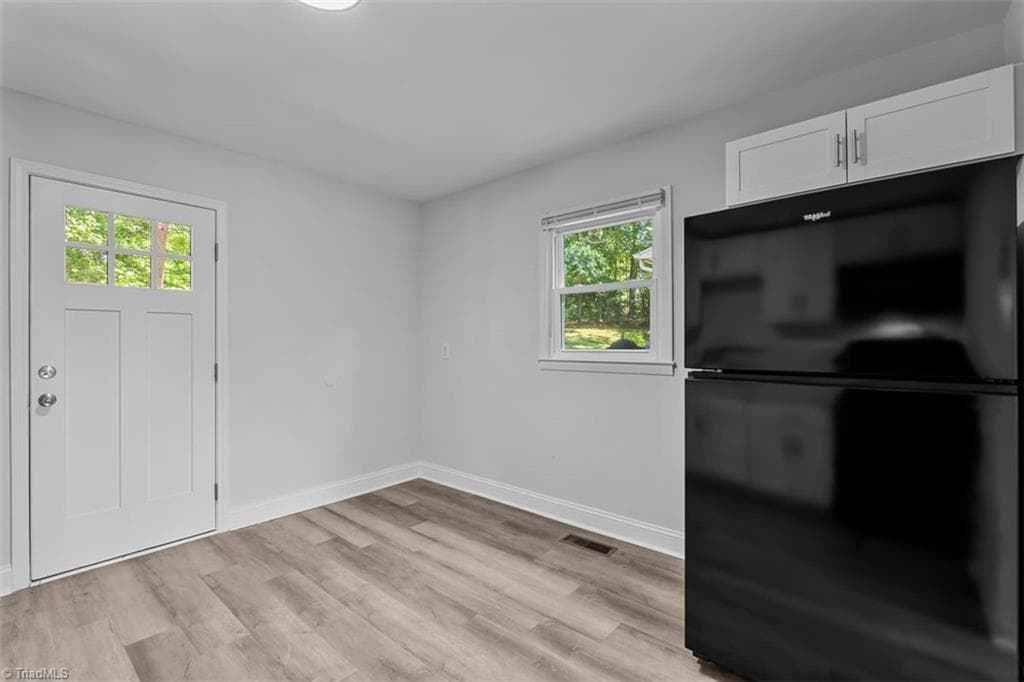 Stick/Site Built at 621 Spring Garden Circle, High Point NC 27260, High Point, photo 21 of 56